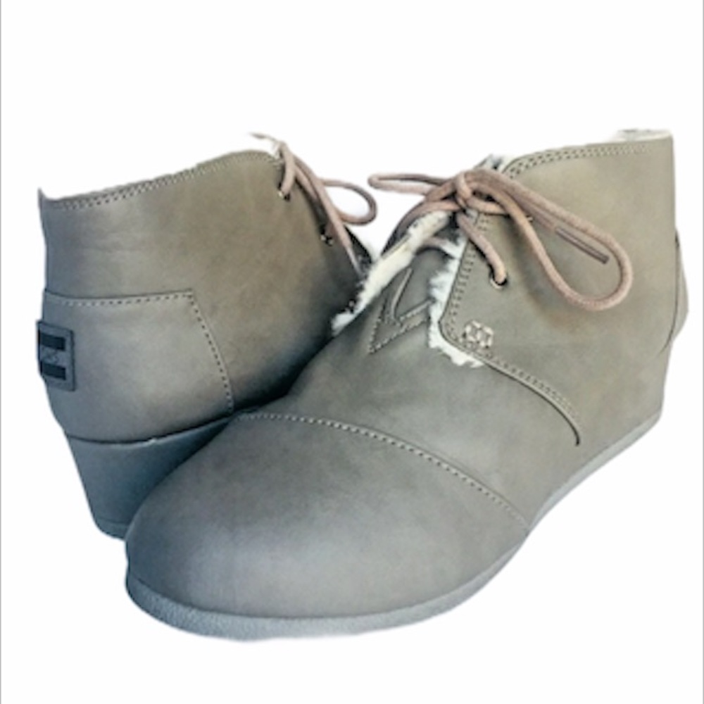 TOM'S Booties Wedge Lace-up Fur Lined Shearling